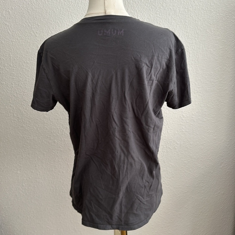 Hear Me Roar T-shirt - Picture 4 of 8